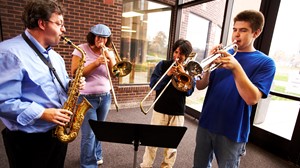 Jazz Ensemble performs a wide variety of jazz styles from swing to Latin to funk. This ensemble performs 2-4 times per semester. All instrumentalists, not just “traditional jazz” instrumentalists, are encouraged to join, and the ensemble is open to all instrumentalists who can read music (standard music notation).